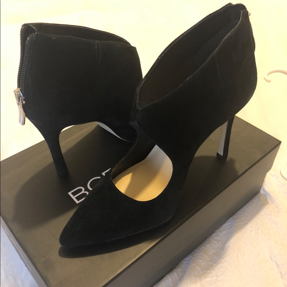 Black heels
